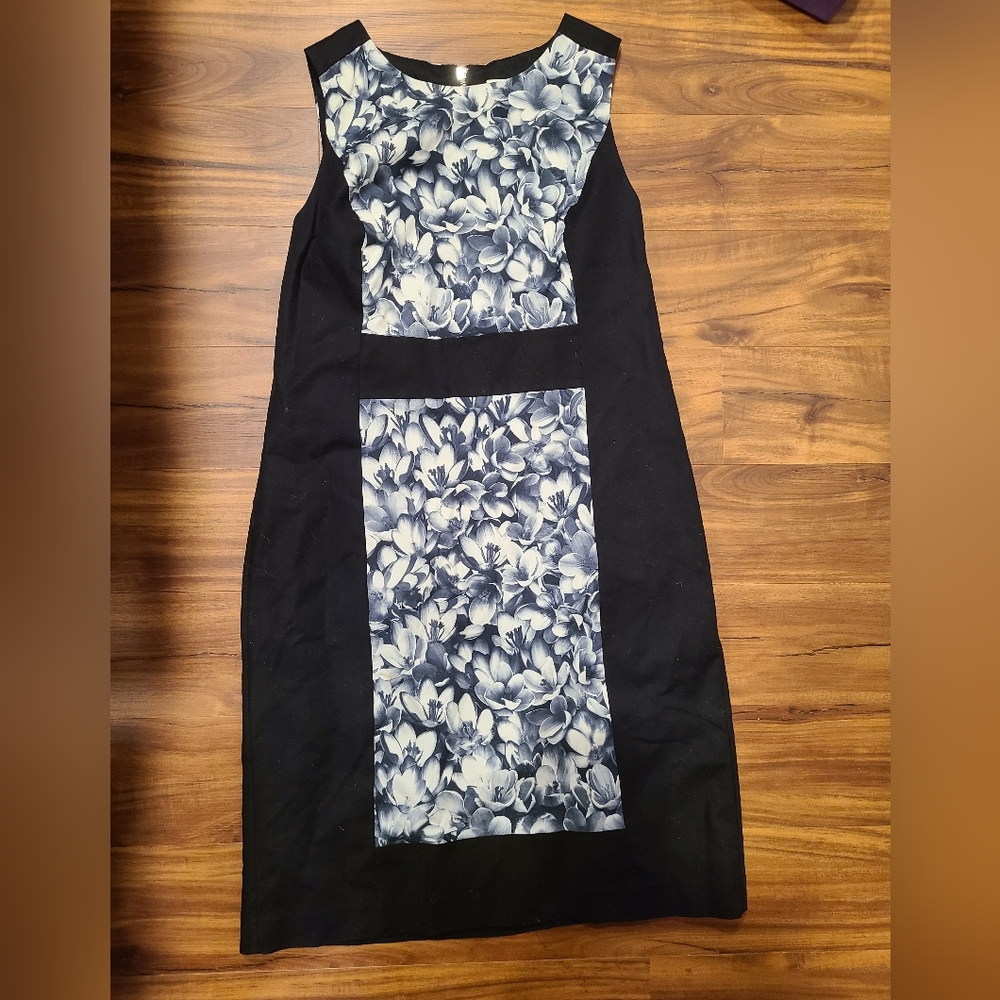 EUC Michael Kors  Floral Print  Sheath Dress